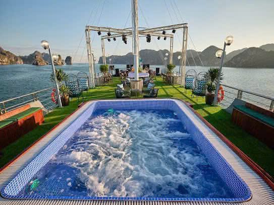 Ha Long Phoenix Premium Day Cruise from Hanoi