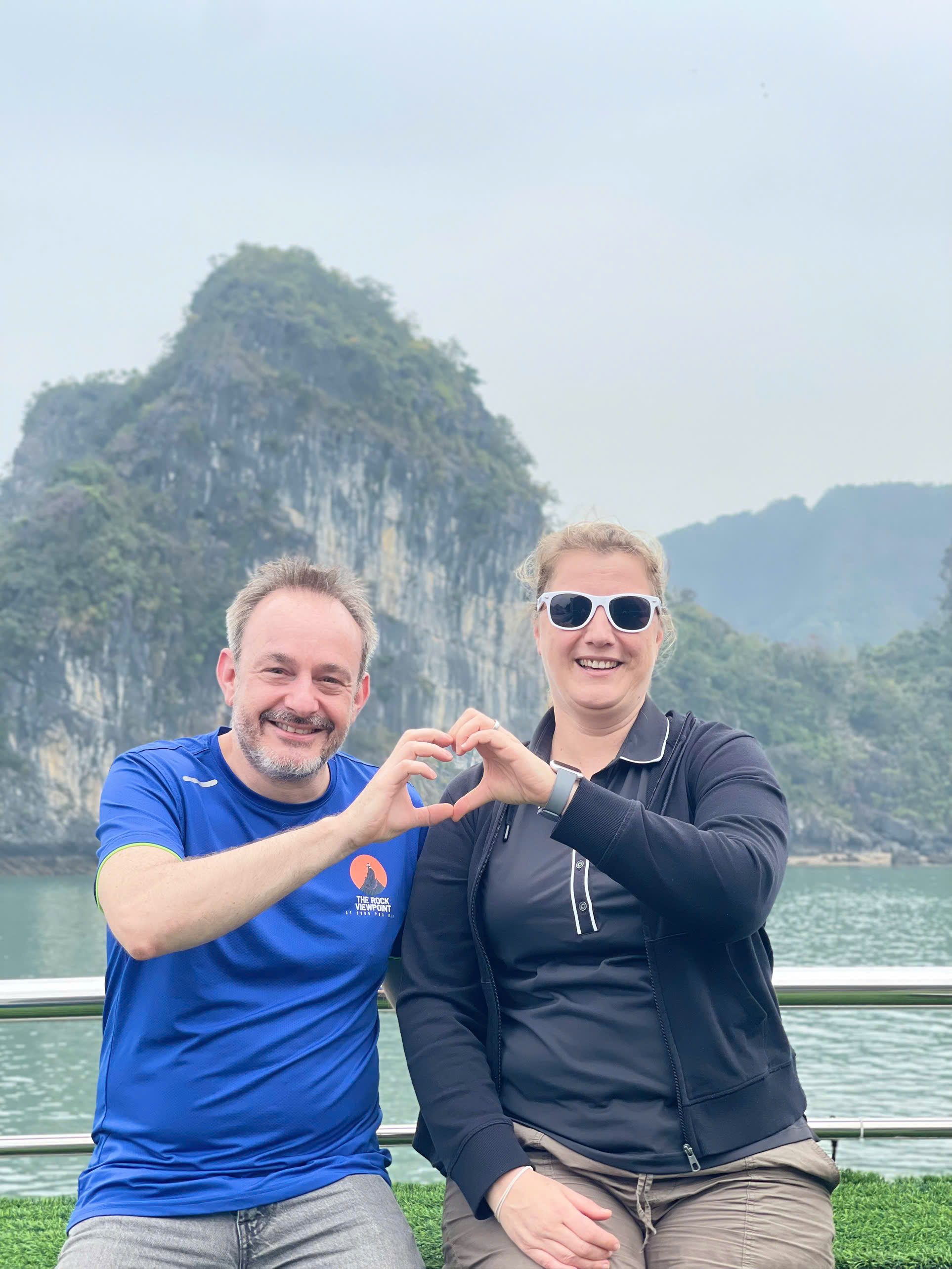 Ninh Binh – Ha Long Bay 2 Days 1 Night Tour | Hoa Lu, Trang An, Mua Cave & Ha Long Cruise